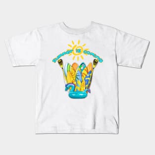 summer is coming 1 Kids T-Shirt